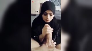 محجبه  تمص زب اخو طليقها وينيكها لحد ما كسها نزل لبن