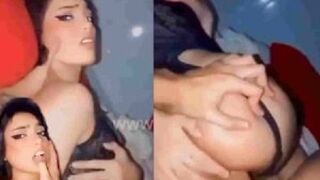 افتحي كسك يا شرموطة كسك ضيق اوي - سكس عراقي - سكس عربي