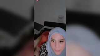 اجنبي ينيك محجبة مغربية راكب فوق طيزها المربربة فشخها نيك