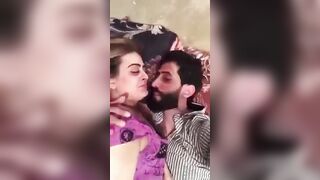 نسوانجي جايب موزه بلدي بعد ما ناكها بيداعبها ويقول لها كلام سكس سافل عربي يهيج الزب - سكس جامد