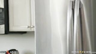 ام زوجتي المراهقة المتسلطة علي - سكس محارم - سكس امهات - سكس مترجم امهات 2025