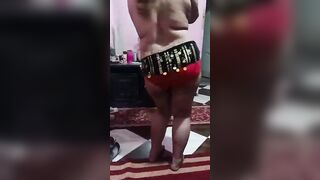 رقص شرموطه عريانه ملط بزازها كبيره سكس دلع - سكس عربي نسوان بلدي