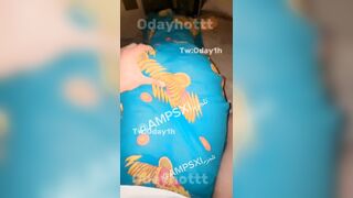 قحبة تتناك من طيزها بتصرخ وبتقوله اح ح ح ح ح ح مش قادره زبك كبير اوي سكس مصري xnxx