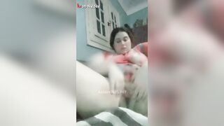 موزة بلدي ساخنة قوي عايزة واحد يركبها و ينيك كسها المنتوف - سكس عربي بصوت واضح