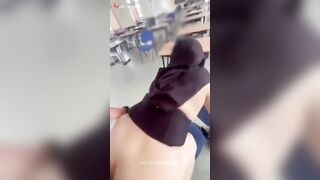مدرسة شرموطة اعجبت بولد في الفصل جعلته ينيكها بكامل اوضاع الجنس - سكس 2025