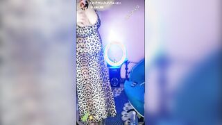 سهره نار مع احله شراميط سهرانين في لايف سكس وكلام وسخ وقعده كلها شرمطه سكس عربي نااااااااار