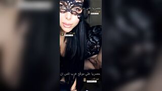 سكس عربي جامد الصاروخ تمص زب و تفرج الشباب علي نيك كسها وطيزها