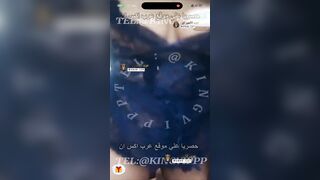 تانجو مثير مصري لانثي جامدة تمص بزازها المليانه لبن