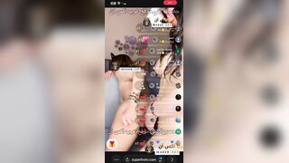 تانجو ساحق صاروخ ملبن تجيب صناعي و تفتح كس صاحبتها و تقطعه نيك جامد