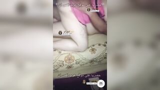 جوزها الديوث يصور  كسها الملبن و هي بتركب زب مديرة