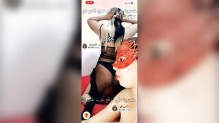 جنس السحاق المصري في حفلة تانجو جامدة مع شراميط البحيرة