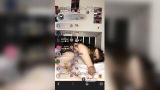 عاهرات التجمع بينيكو بعض بالازبار الصناعي - سكس مصري مثير