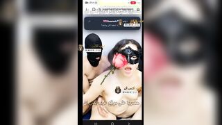 سكس متزوجين في لايف تانجو مع شرموطة المنيب و زوجها العرص