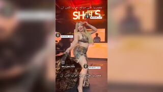 الراقصة المنيوكة تدلع الزب مص و ترقص للجمهور بعدها - سكس مشاهير ساخن مولع